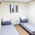 Namsan Gil House